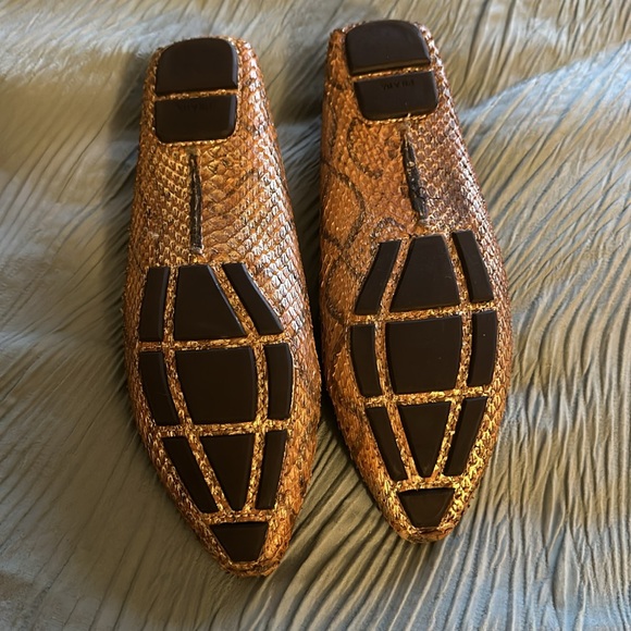 Prada flata - Picture 3 of 7